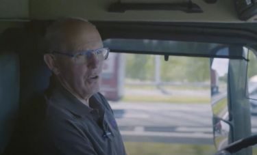 KSV-Chauffeur Sjaak Hofs na 43 jaar in de sierteelt met pensioen!